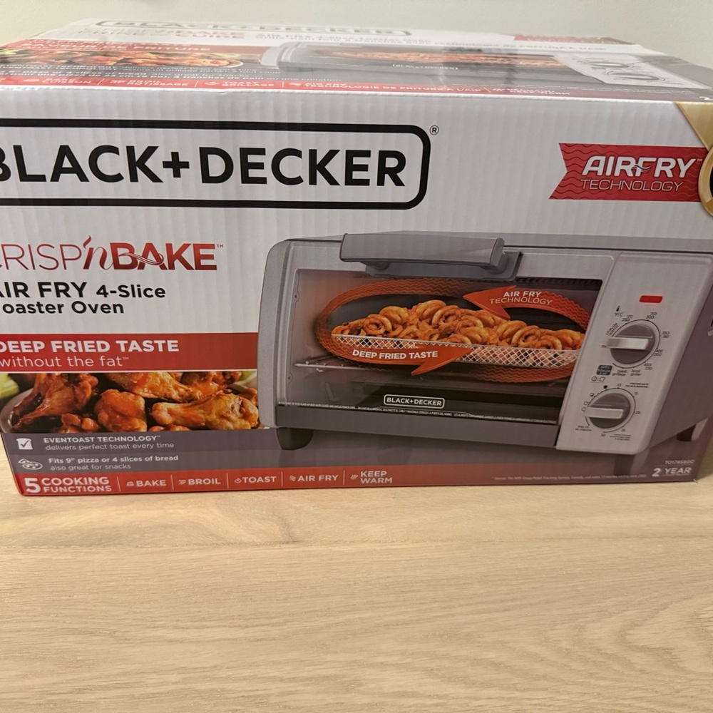 Black & Decker Crisp 'N Bake Air Fry Toaster Oven - Silver